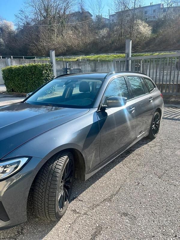 Usata BMW 320 2020 Grigio Station wagon