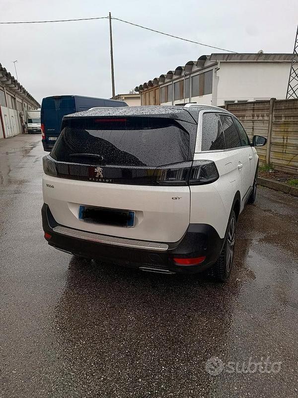 Usata Peugeot 5008 GT-line 2021 Bianco SUV
