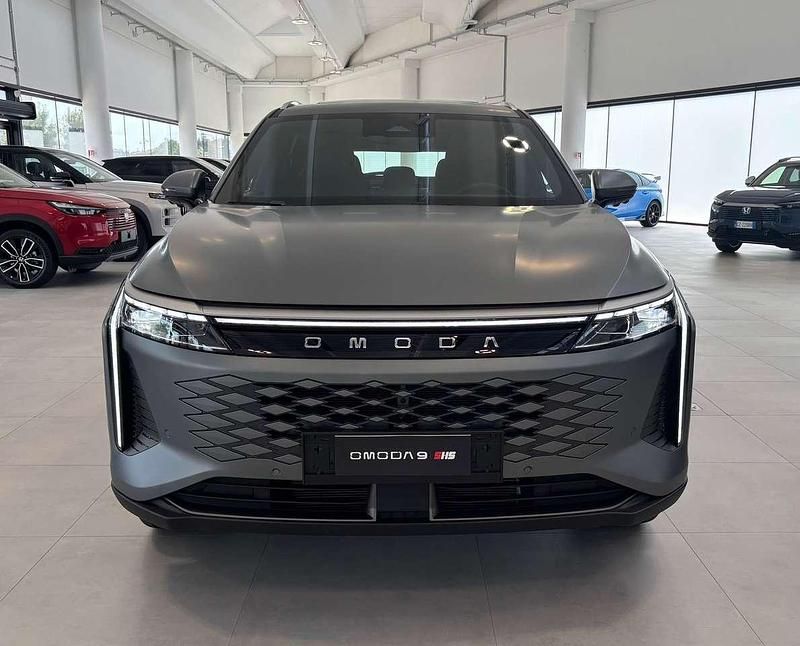 Nuova Omoda 9 143 CV (105 kW) 2025 Vernice opaca SUV