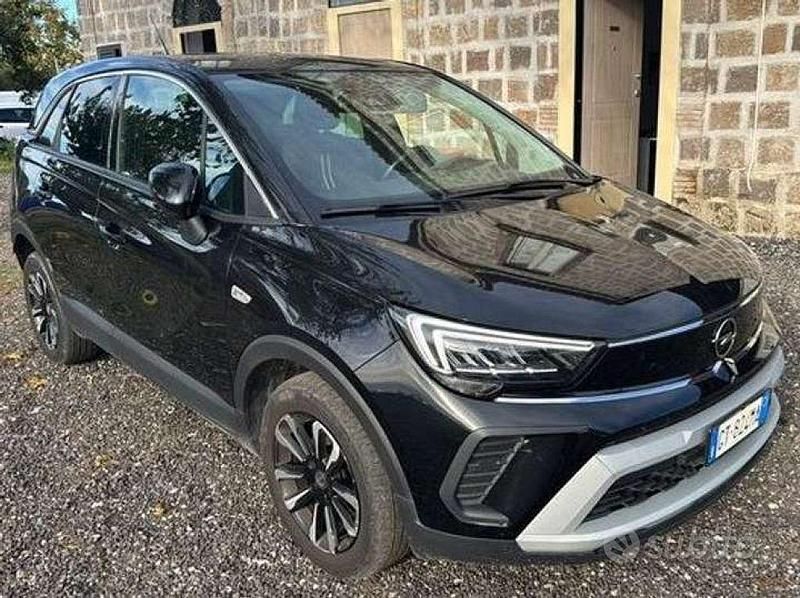 Usata Opel Crossland Elegance 131 CV (96 kW) 2024 Blu/azzurro SUV