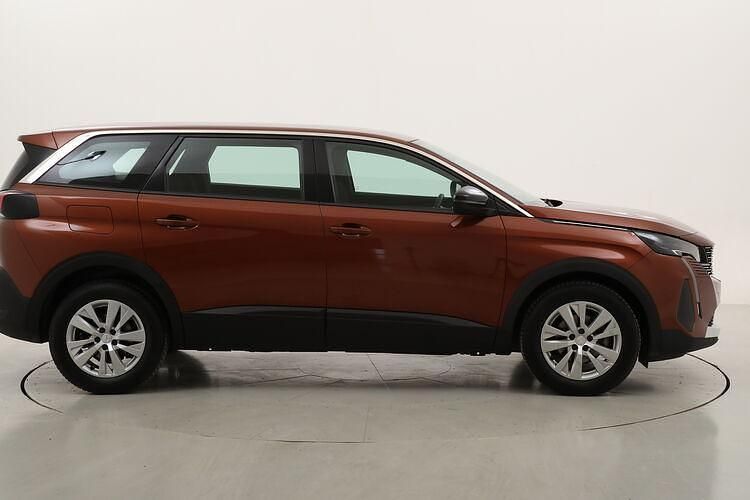 Usata Peugeot 5008 Active 131 CV (96 kW) 2023 Marrone SUV
