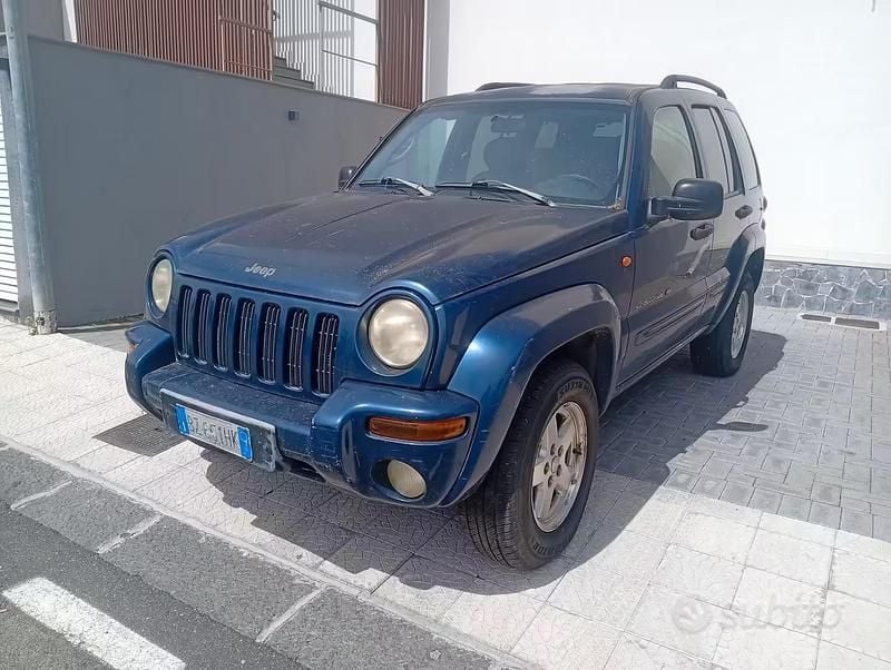 Usata Jeep Cherokee Limited 143 CV (105 kW) 2002 Blu SUV