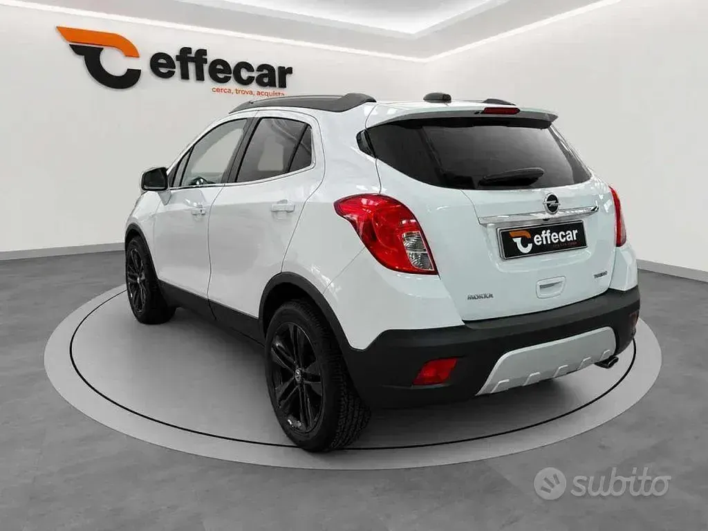 Usata Opel Mokka Cosmo 140 CV (102 kW) 2016 Bianco SUV