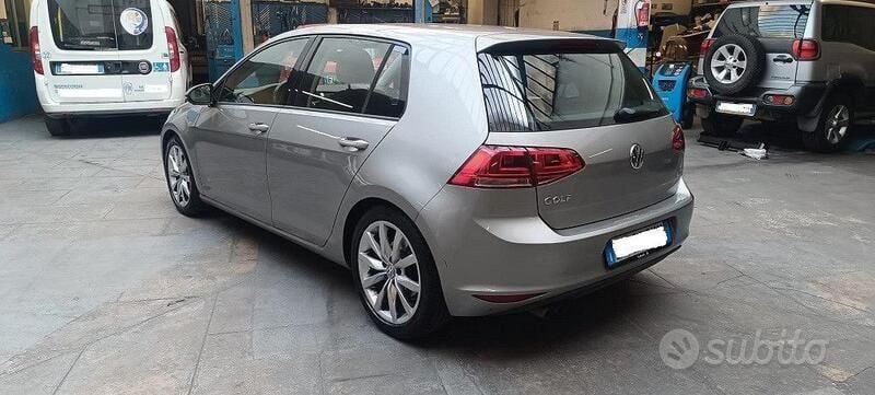 Usata VW Golf VII 140 CV (102 kW) 2013 Utilitaria
