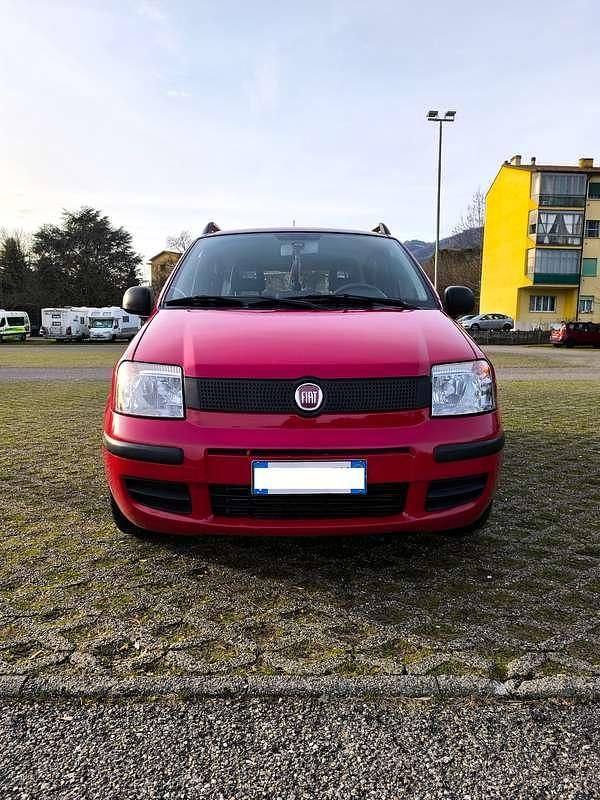 Usata Fiat Panda 69 CV (50 kW) 2011 Rosso Utilitaria