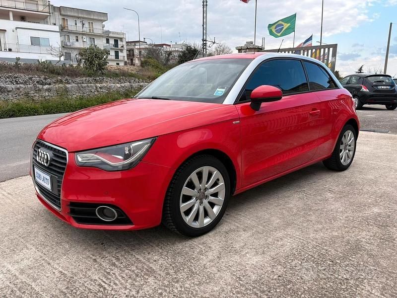 Usata Audi A1 Ambition 122 CV (89 kW) 2011 Rosso Utilitaria