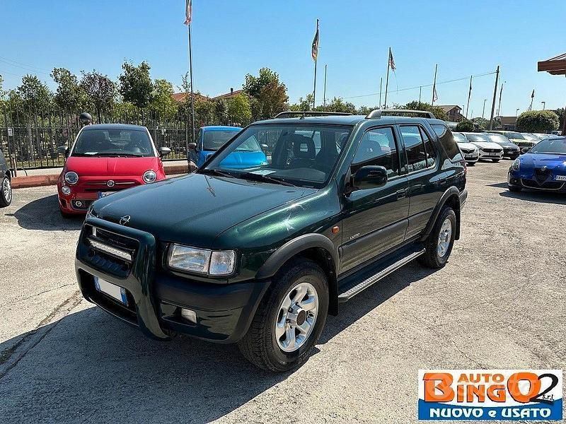 Verde Usata 1999 Opel Frontera Limited SUV | 4900 € - Immagine 1/4