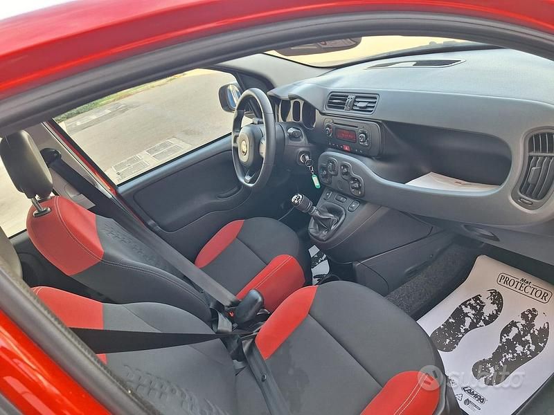 Usata Fiat Panda Easy 69 CV (50 kW) 2017 Rosso Berlina