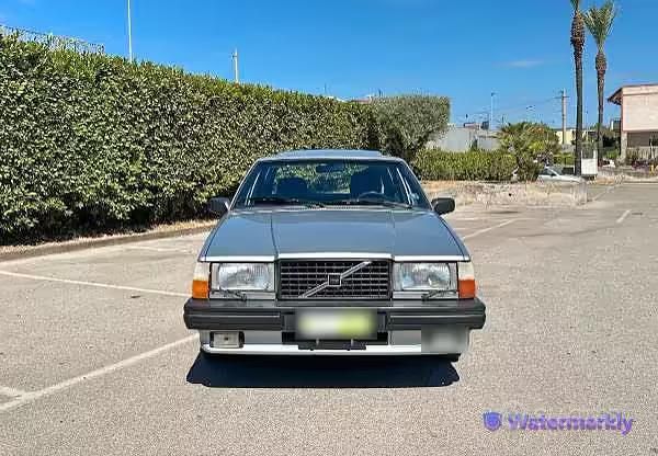 Usata Volvo 740 158 CV (116 kW) 1987 Grigio Berlina