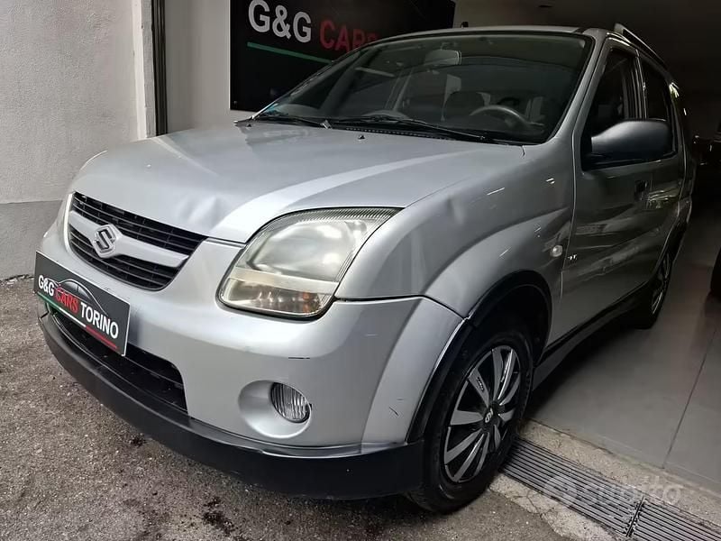 Usata Suzuki Ignis 99 CV (72 kW) 2006 Grigio Utilitaria