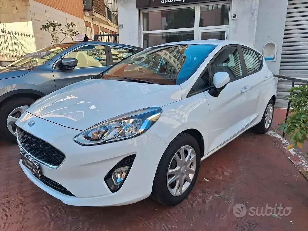 Usata Ford Fiesta 86 CV (63 kW) 2020 Bianco Utilitaria