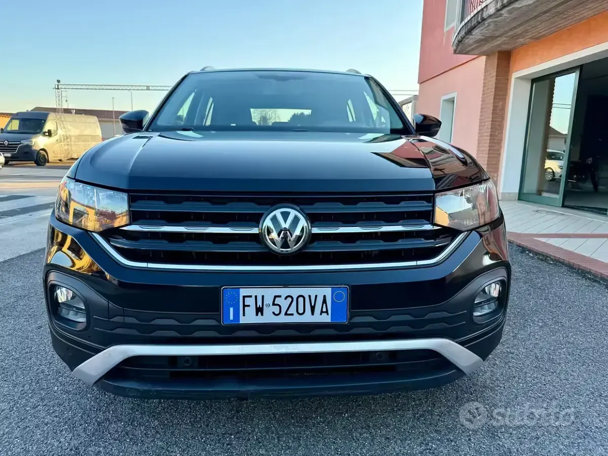 Usata VW T-Cross Advance 116 CV (85 kW) 2019 Nero SUV