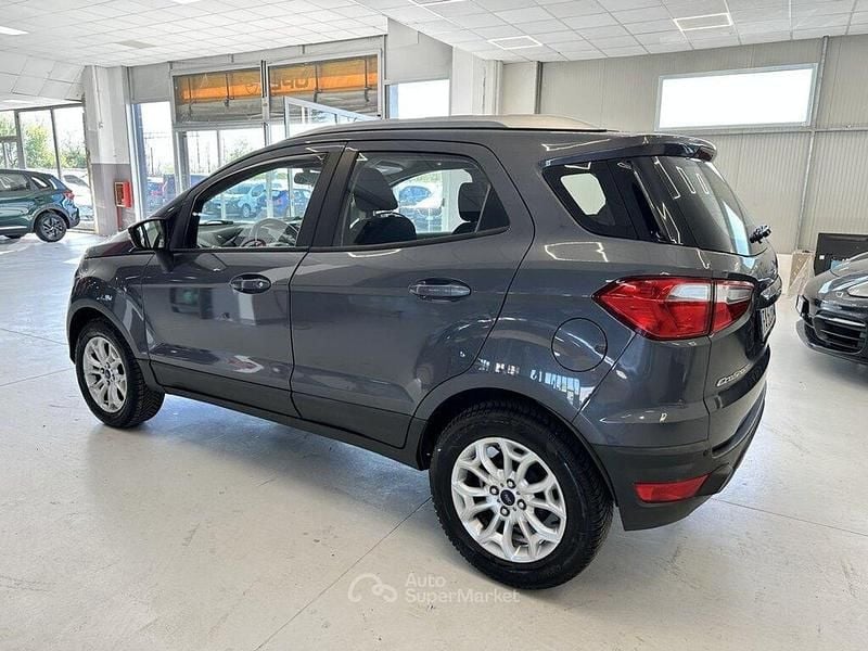 Usata Ford Ecosport Titanium 125 CV (91 kW) 2015 Grigio SUV