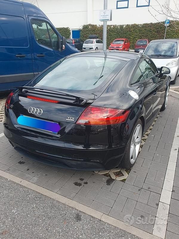 Usata Audi TT Ambiente 170 CV (125 kW) 2011 Coupé