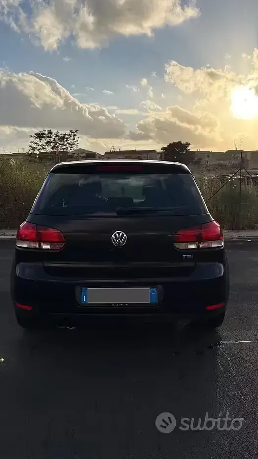 Usata VW Golf VI 122 CV (89 kW) 2010 Utilitaria