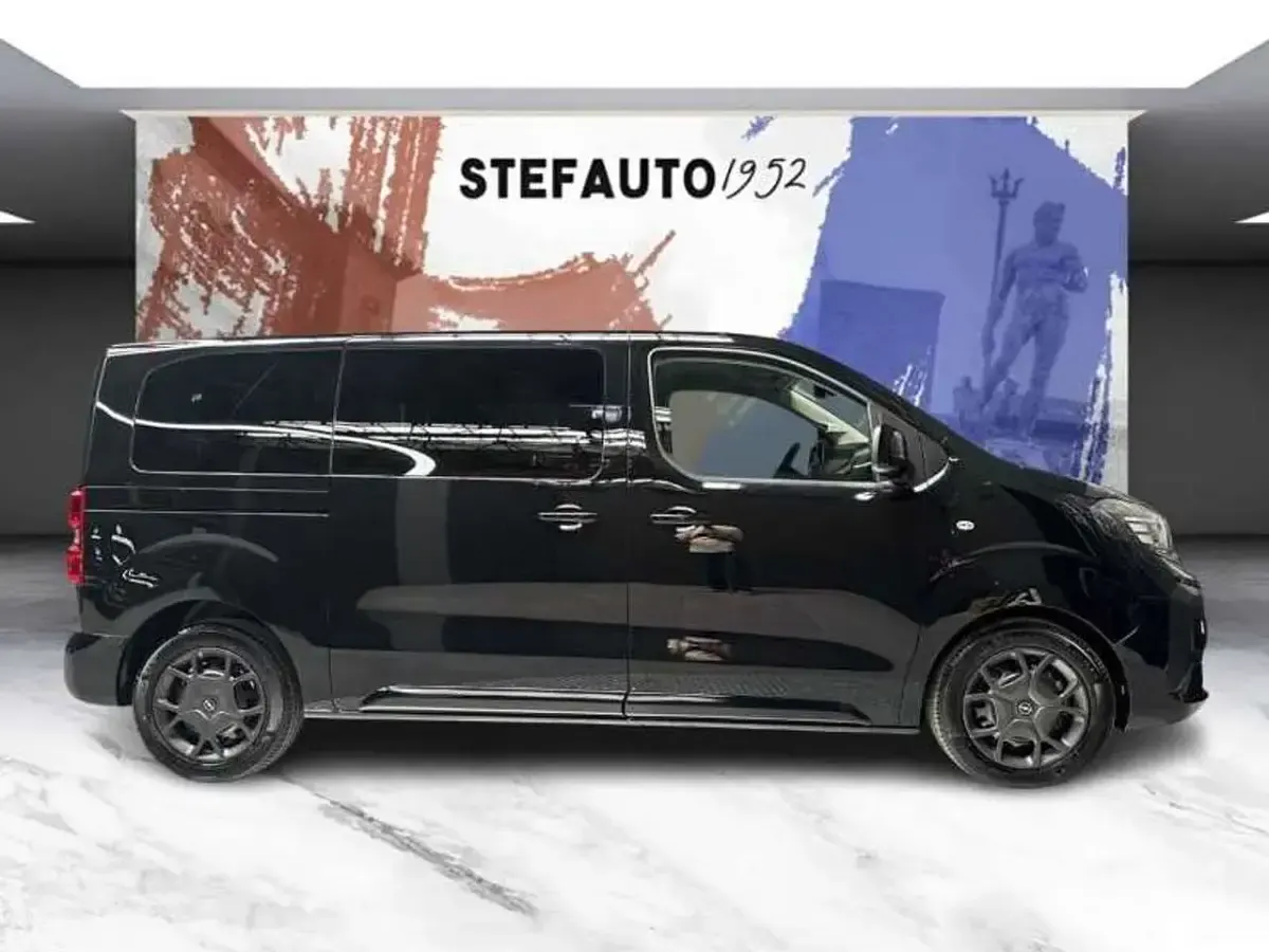 Nuova Opel Zafira Life Business Edition 177 CV (130 kW) 2026 Carbon black metallizzata Monovolume