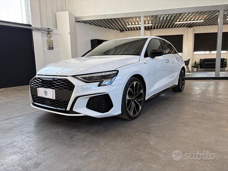 Usata Audi A3 Ambiente 150 CV (110 kW) 2023 Bianco Berlina
