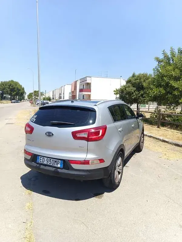 Usata Kia Sportage Active 135 CV (99 kW) 2010 Grigio SUV