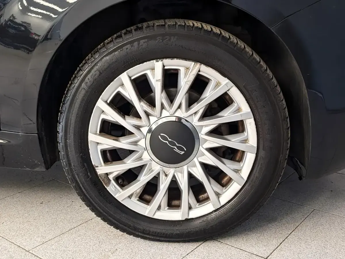 Usado Fiat 500 Dolcevita 70 CV (51 kW) 2021 Negro Berlina