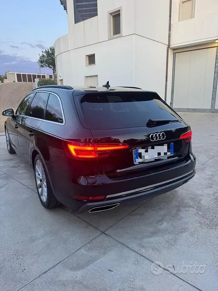 Usata Audi A4 S-Line 190 CV (139 kW) 2019 Nero Station wagon
