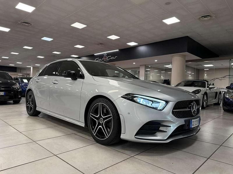 Usata Mercedes A250 Premium 224 CV (164 kW) 2019 Argento Berlina