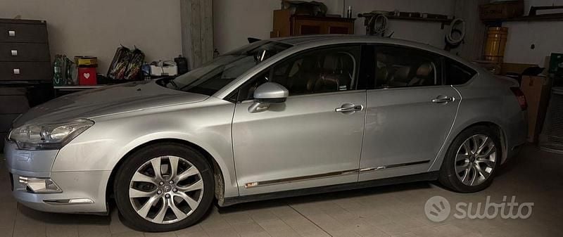 Grigio Usata 2009 Citroën C5 Tre volumi | 2900 € (Super prezzo) - Immagine 1/4