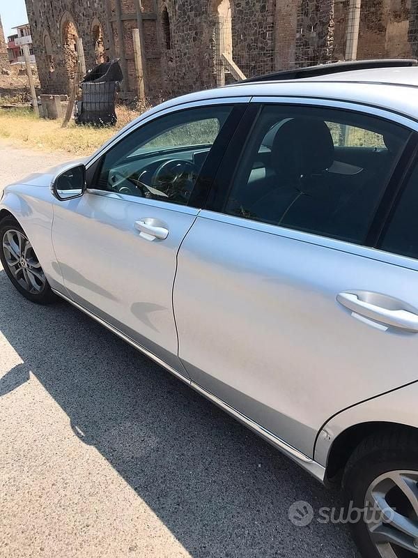 Usata Mercedes C200 2017 Grigio Berlina