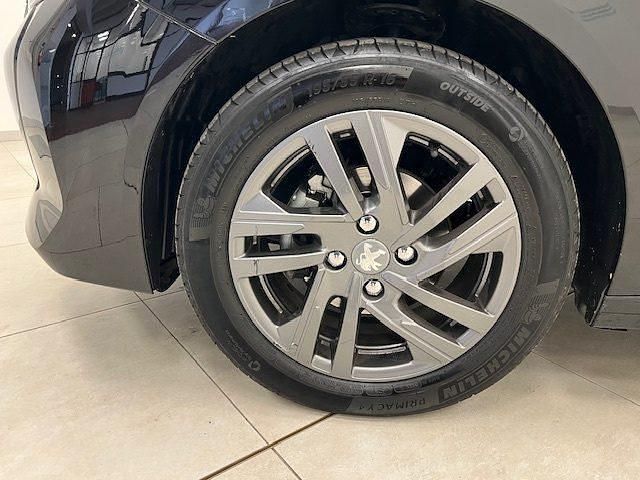 Usata Peugeot 208 Active 75 CV (55 kW) 2022 Nero Utilitaria