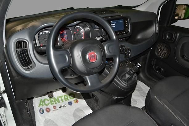 Usata Fiat Panda 70 CV (51 kW) 2021 Gray Utilitaria