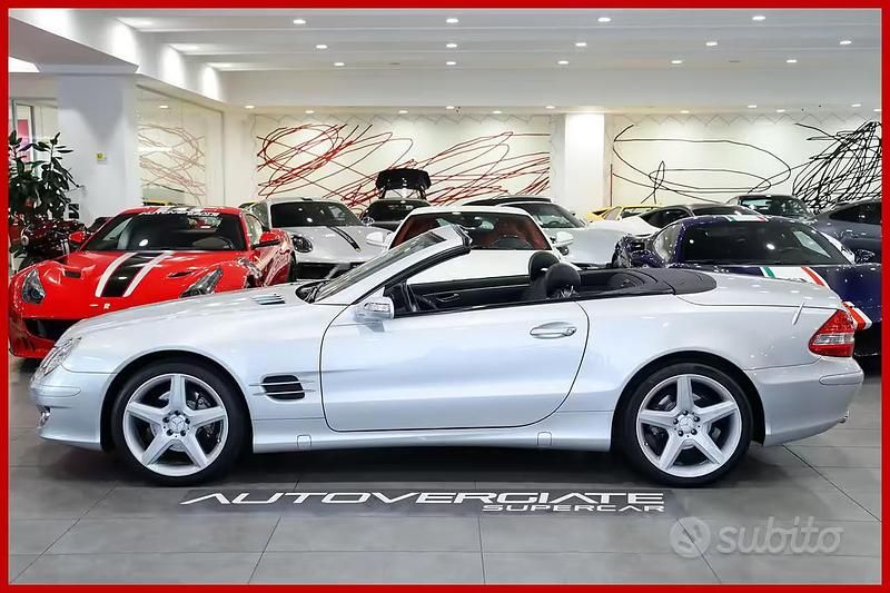 Usata Mercedes SL350 272 CV (200 kW) 2006 Grigio Cabrio