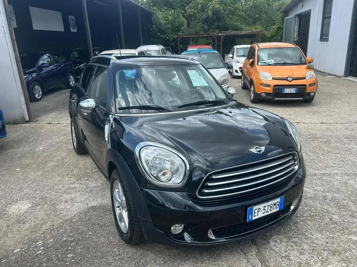 Usata Mini Cooper Countryman 111 CV (81 kW) 2012 Nero SUV