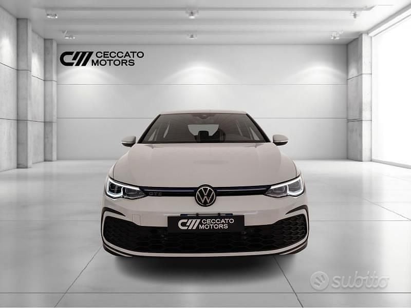 Usata VW Golf VIII GTE 245 CV (180 kW) 2021 Bianco Berlina