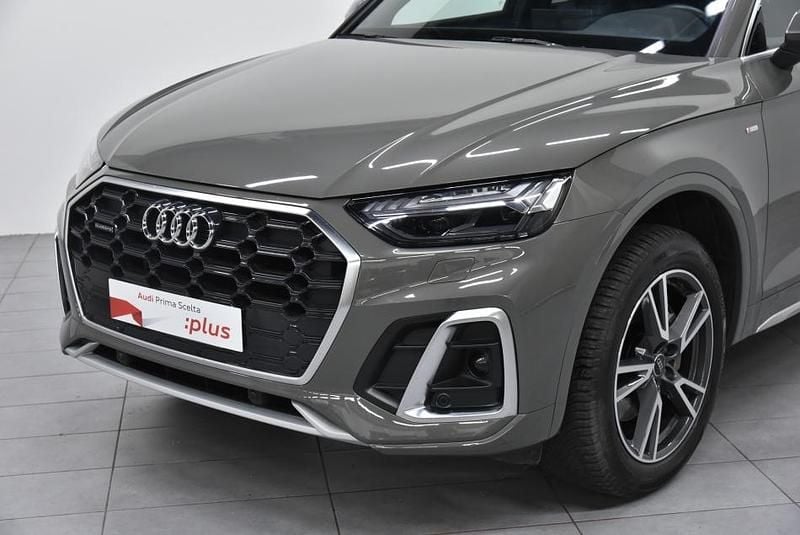 Usata Audi Q5 S-Line 204 CV (150 kW) 2024 Grigio SUV