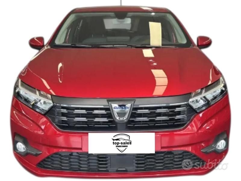 Usata Dacia Sandero Essentiel 91 CV (66 kW) 2022 Rosso Berlina