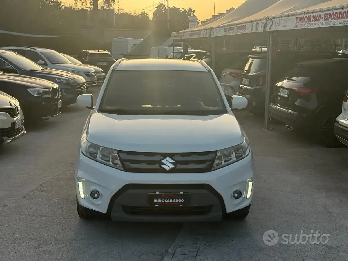 Usata Suzuki Vitara Cool 120 CV (88 kW) 2018 Bianco SUV