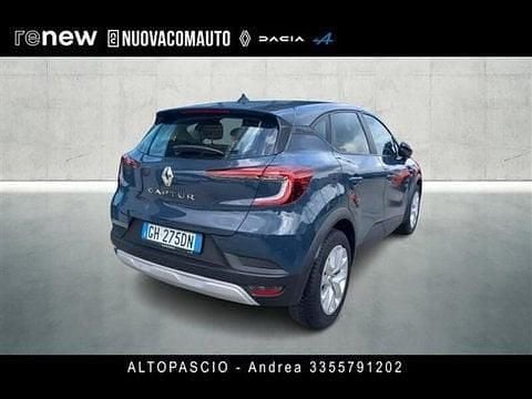 Usata Renault Captur Zen 100 CV (73 kW) 2021 Blu scuro SUV