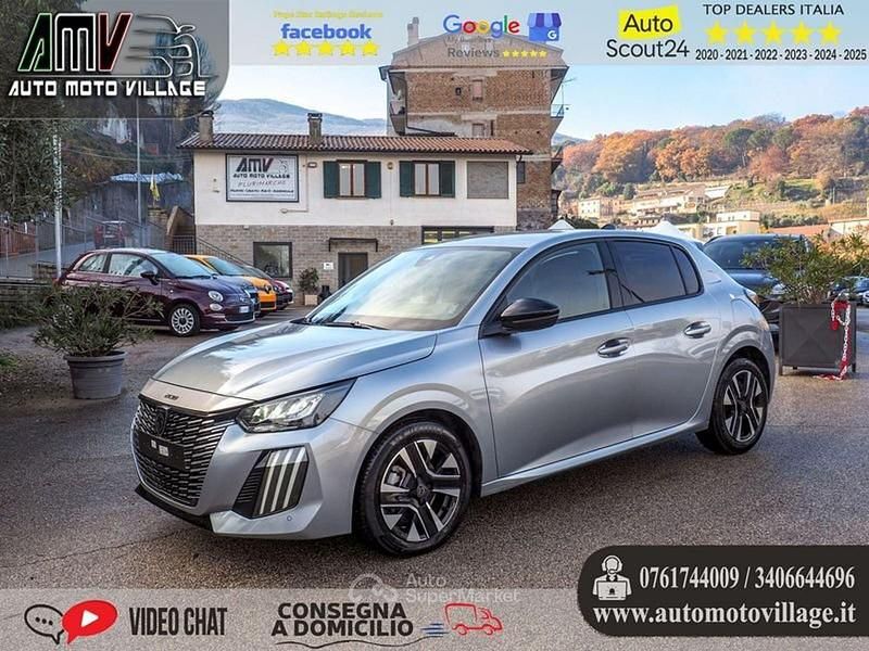 Usata Peugeot 208 Allure 101 CV (74 kW) 2024 Argento Utilitaria