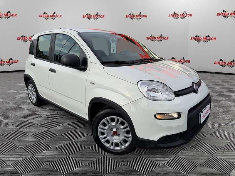 Bianco Usata 2024 Fiat Panda Berlina | 8900 € (Super prezzo) - Immagine 1/4