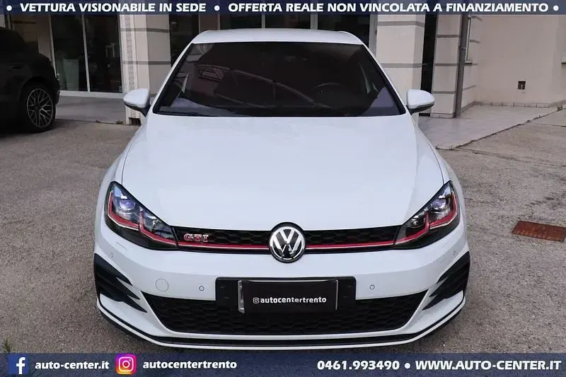 Usata VW Golf VIII GT 245 CV (180 kW) 2020 Bianco Utilitaria