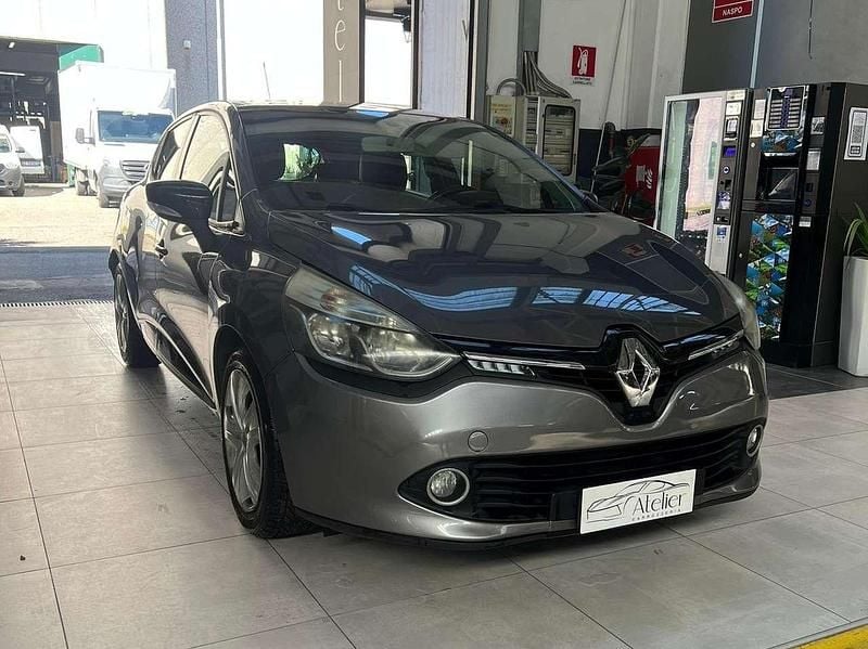Usata Renault Clio IV 75 CV (55 kW) 2014 Grigio Berlina