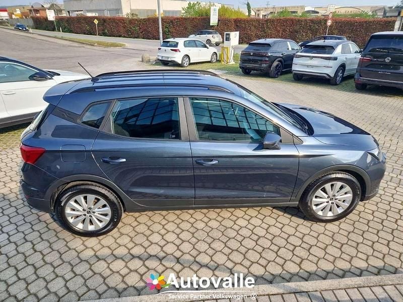 Käytetty Seat Arona Style 116 HP (85 kW) 2025 Harmaa Katumaasturi
