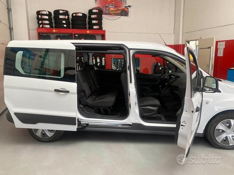 Usata Ford Transit Connect 100 CV (73 kW) 2017 Bianco Monovolume