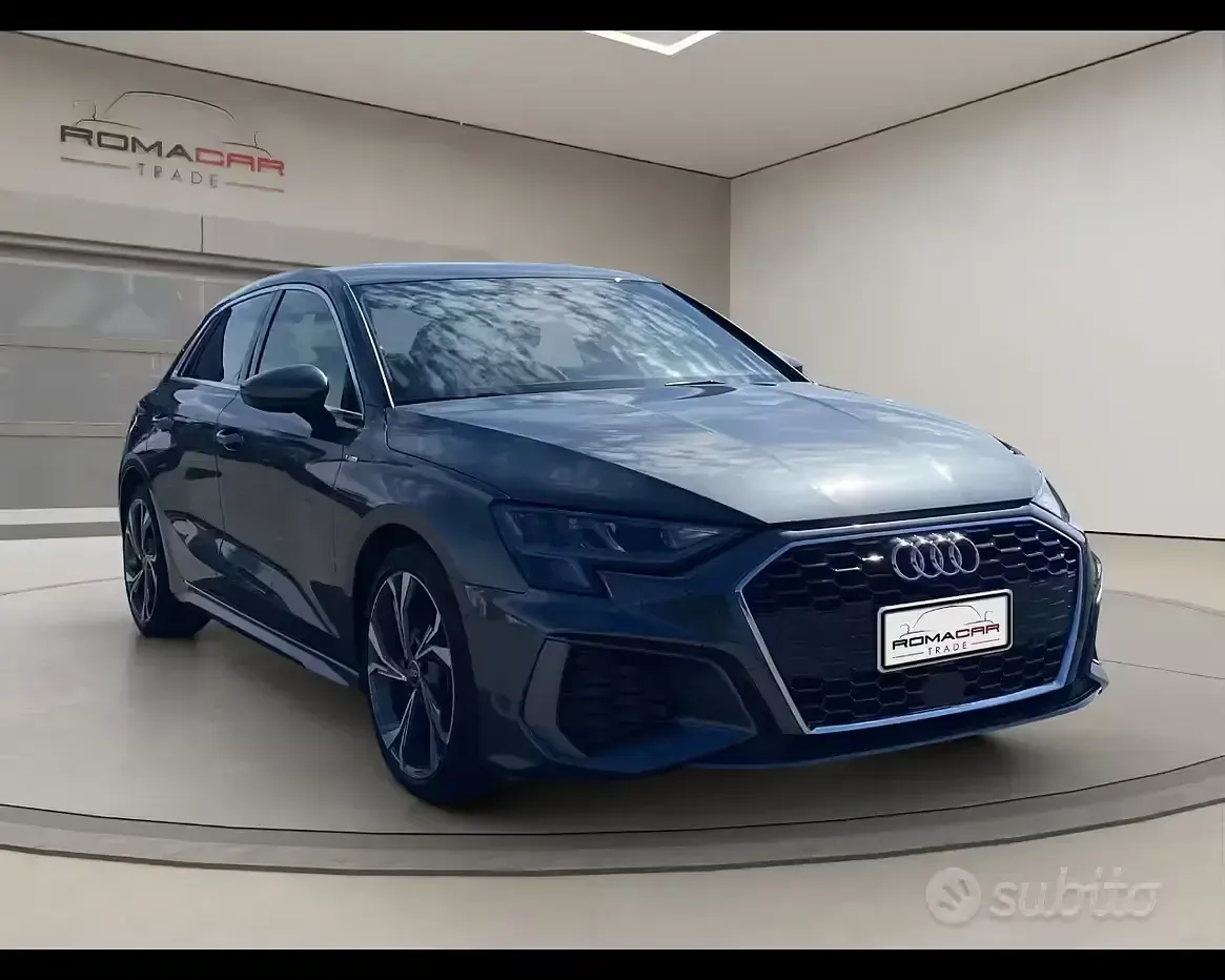 Usata Audi A3 S-Line 116 CV (85 kW) 2022 Grigio Berlina