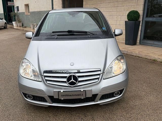 Usata Mercedes A180 Avantgarde 109 CV (80 kW) 2008 Grigio Berlina