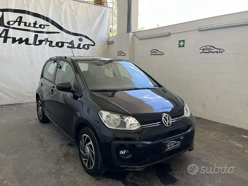 Usata VW up! Move 60 CV (44 kW) 2020 Nero Utilitaria