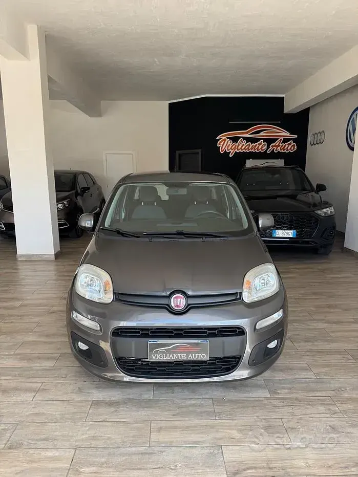 Occasion Fiat Panda Lounge 95 ch (69 kW) 2018 Gris Citadine