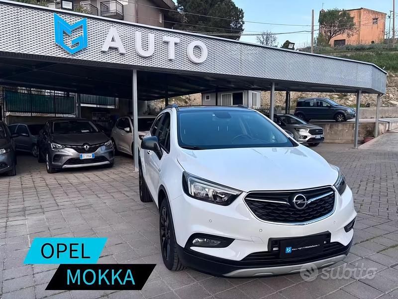 Usata Opel Mokka 136 CV (100 kW) 2016 Bianco SUV
