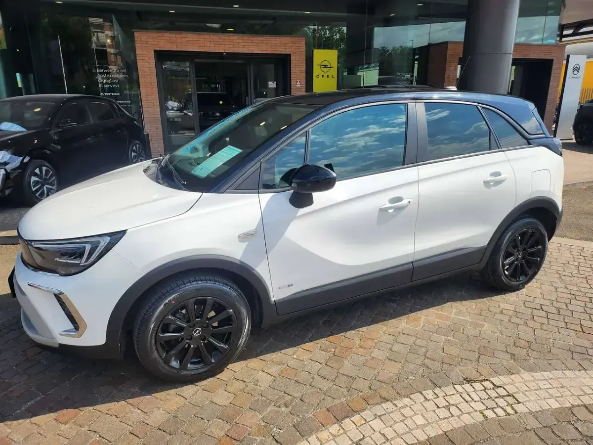 Usata Opel Crossland X Elegance 110 CV (80 kW) 2022 Bianco SUV