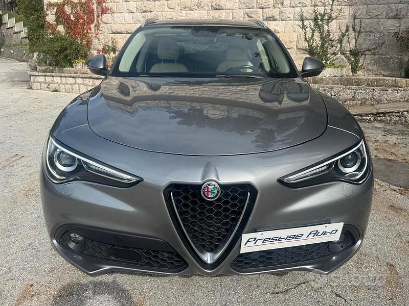 Usata Alfa Romeo Stelvio Ti 210 CV (154 kW) 2021 Grigio SUV