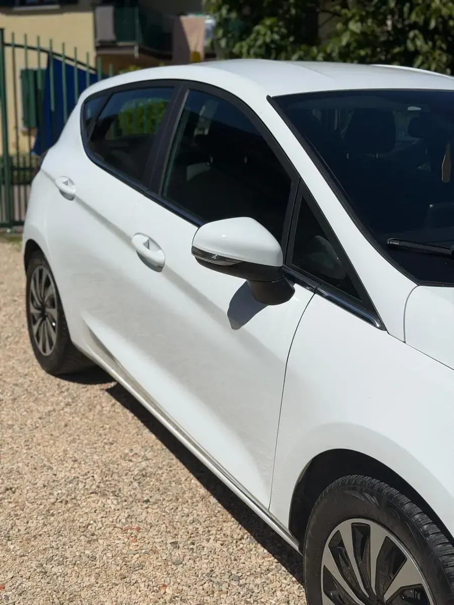 Usata Ford Fiesta Active 125 CV (91 kW) 2022 Bianco Utilitaria
